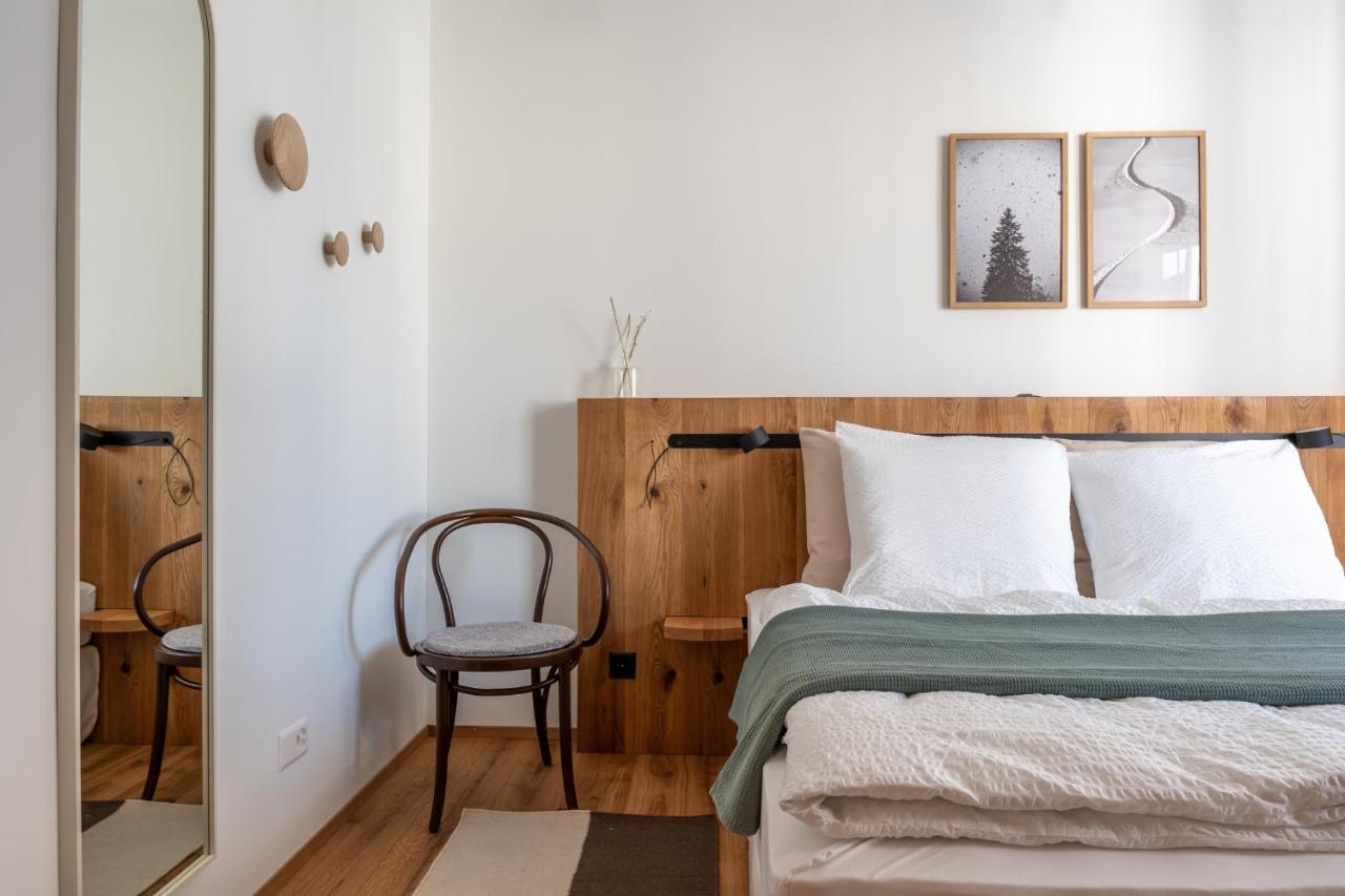 Casa Flurina Lägenhet Flims Exteriör bild